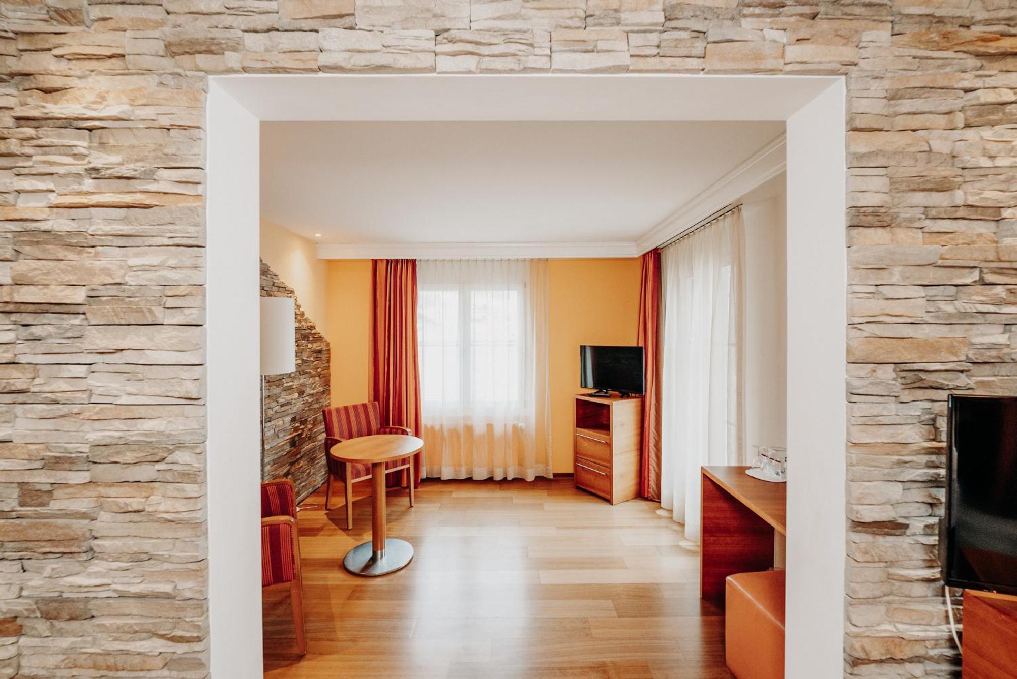 Parkhotel Schoenegg Grindelwald Oda fotoğraf