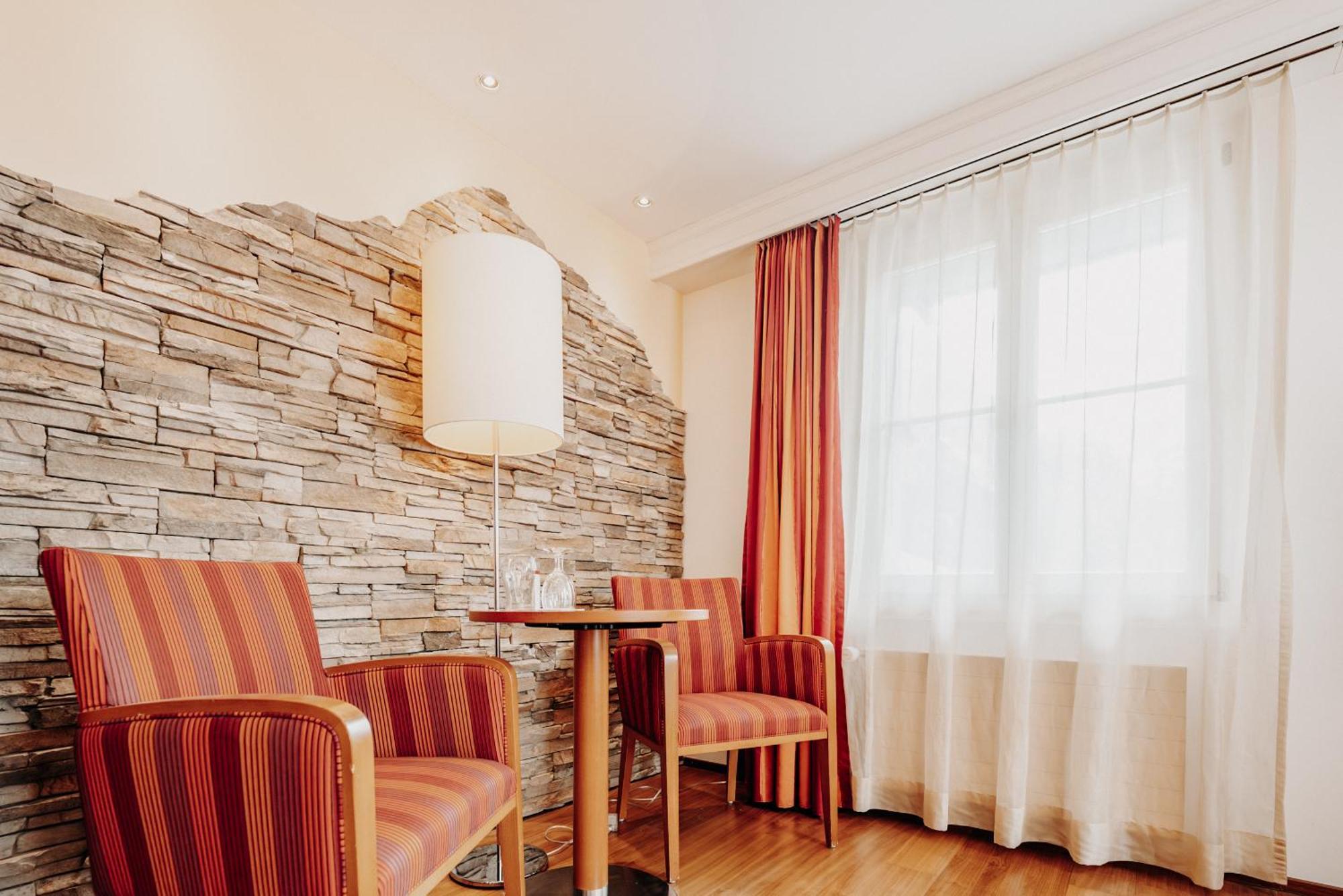 Parkhotel Schoenegg Grindelwald Oda fotoğraf